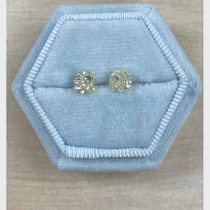 NWT genuine natural yellow Diamond studs